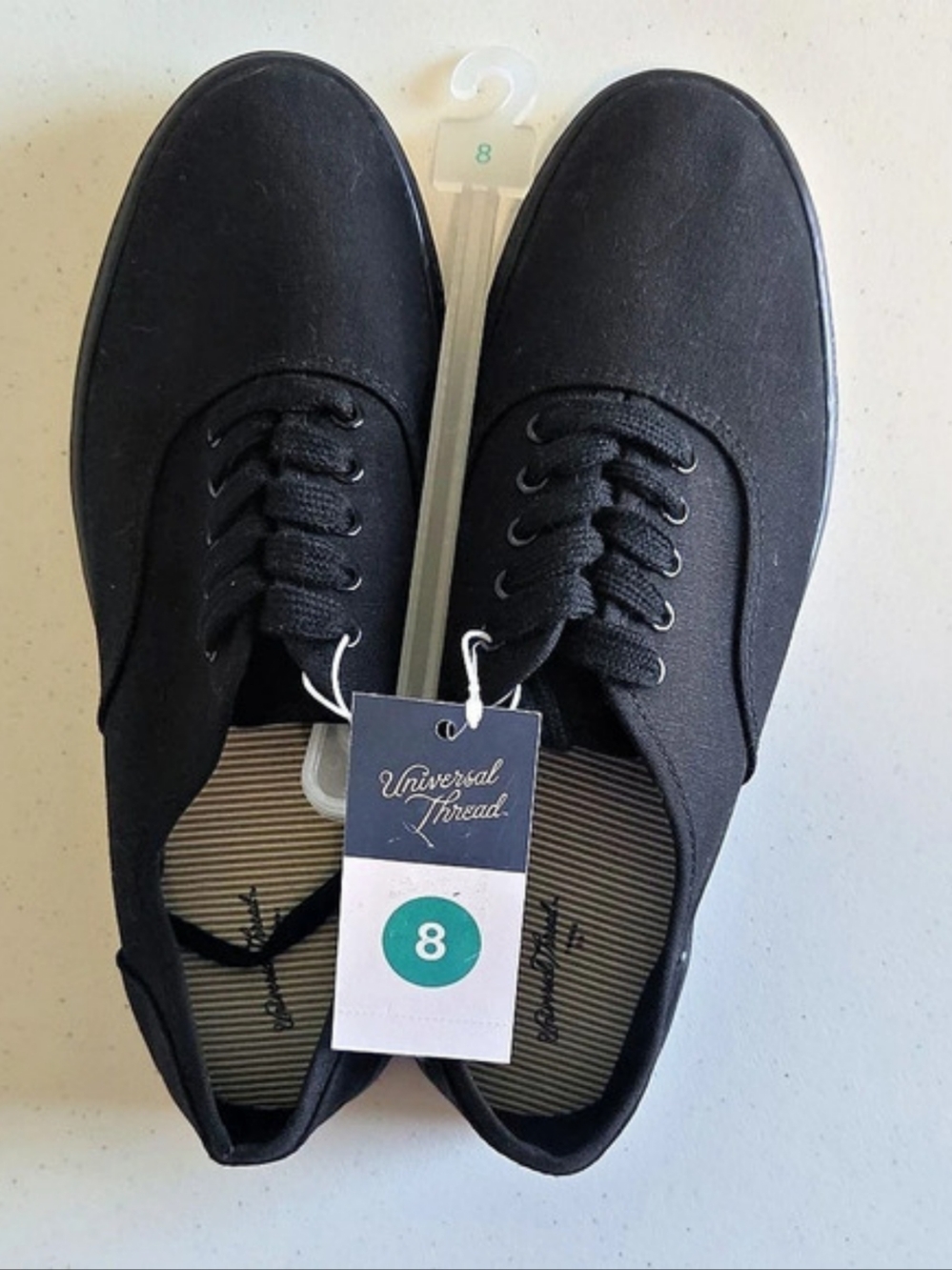 Universal Thread Lunea Lace-Up Sneakers Black US 8 Casual Preppy